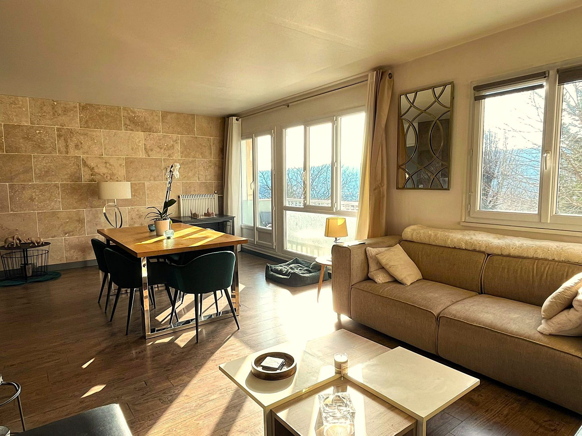 6926054ab4fa2955aefaa625